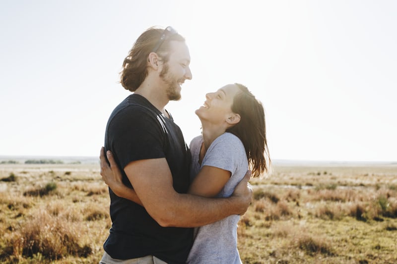 Dua orang yang mencintai